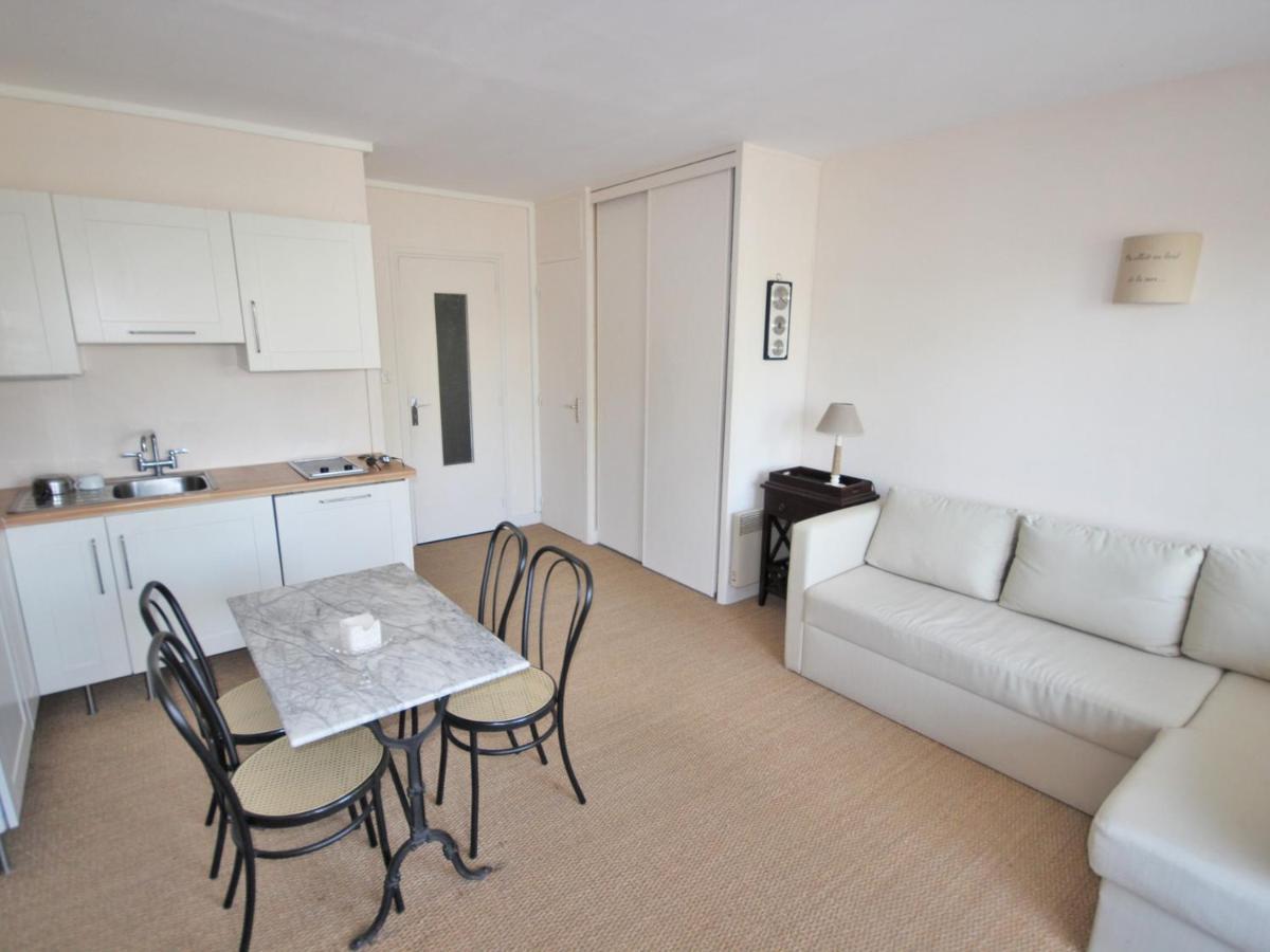 Studio Centre-Ville Royan : Plages Et Commerces A Pied, Balcon, Parking Gratuit - Fr-1-550-7 Exterior foto